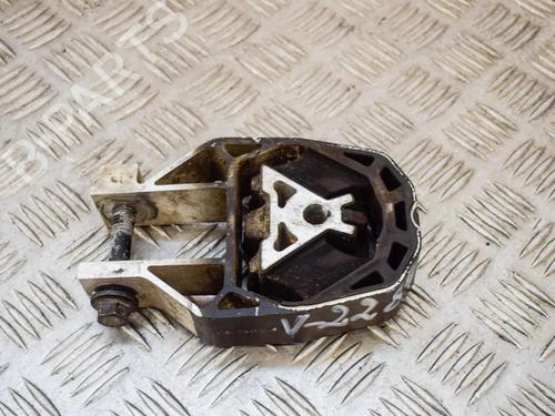 Used Gearbox mount Gearbox mount FORD FOCUS III 1.0 EcoBoost (125 hp) 6747858 6747858