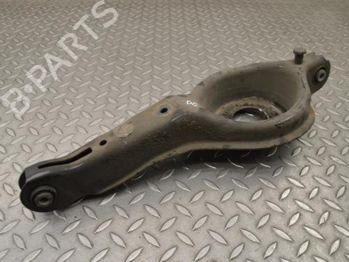 Used Right rear suspension arm VOLVO V40 Hatchback (525) D2 (120 hp) 30228744