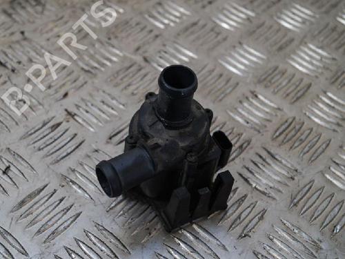 Used Auxiliary water pump AUDI A4 B8 (8K2) 2.0 TDI (163 hp) 14643588