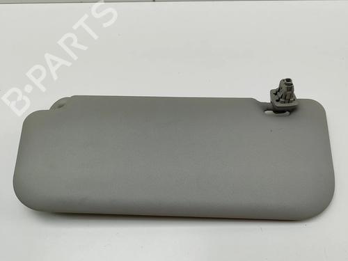 right-sun-visor-toyota-yaris-_p21_-_pa1_-_ph1_-2020-28559829 main image