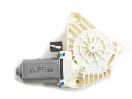 Used Left rear window motor LAND ROVER RANGE ROVER IV (L405) 4.4 SDV8 4x4 (340 hp) 30216823