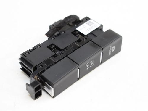 Used Switch VW GOLF VII (5G1, BQ1, BE1, BE2) 1.5 TSI (150 hp) 30210806