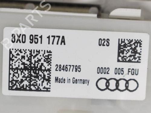 Interior roof light AUDI Q3 (8UB, 8UG) 2.0 TDI | BP6748944I8 