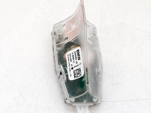 Used Antenna/Base BMW 1 (F20) 116 d (116 hp) 8827909