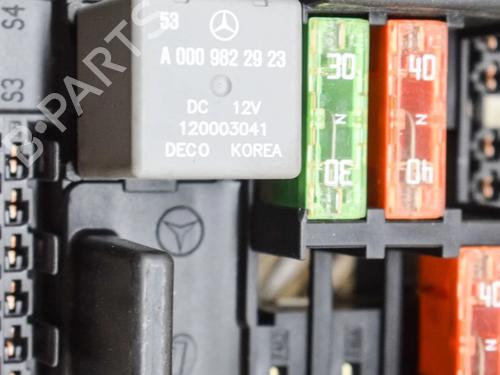 Fuse box MERCEDES-BENZ C-CLASS (W205) C 250 BlueTEC / d 4-matic (205.009) | BP13928775E1