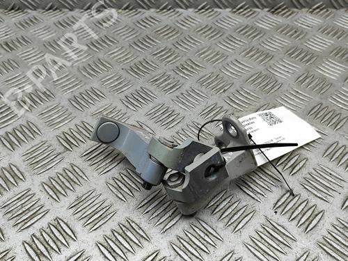 Used Hinge/Door check strap Hinge/Door check strap PORSCHE TAYCAN Cross Turismo (Y1B) 4S Performance Battery Plus (Y1BDB1) (571 hp) 33384555 33384555