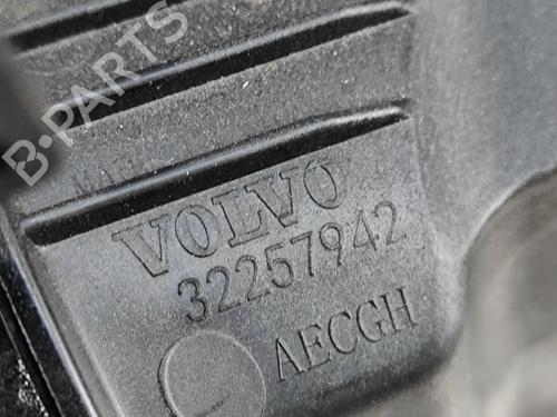 Pipe VOLVO XC40 (536) B4 Mild-Hybrid | BP27795902M125 