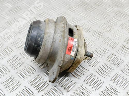 Engine mount LAND ROVER RANGE ROVER SPORT I (L320) 2.7 D 4x4 | BP10070514M89 