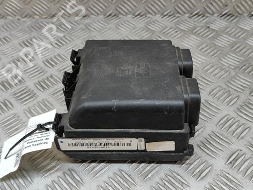 Used Fuse box FORD KUGA III (DFK) 2.5 FHEV (190 hp) 28558955