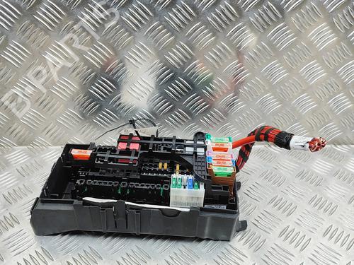 Used Fuse box Fuse box MERCEDES-BENZ GLE (V167) GLE 300 d 4-matic (167.109) (269 hp) 35983312 35983312