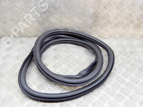 Gummiliste AUDI Q2 (GAB, GAG) 35 TFSI | BP27760367C142 - Image 2