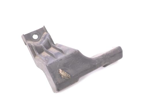 soporte-del-paragolpes-trasero-chevrolet-trax-2012-30217096 main image