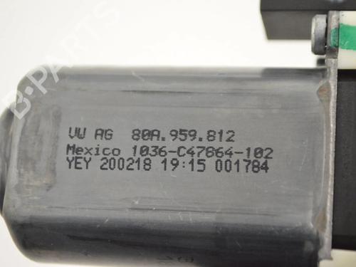 Left rear window motor LAND ROVER RANGE ROVER IV (L405) 4.4 SDV8 4x4 | BP30216823E23 