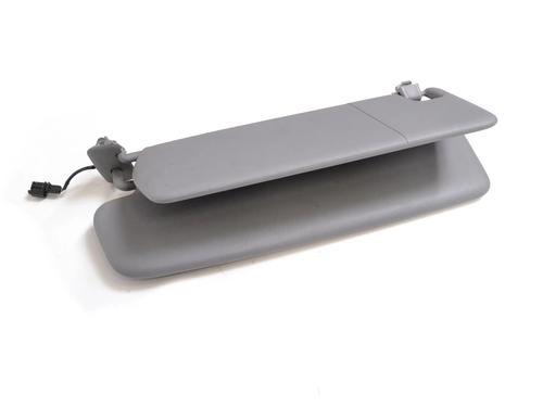 right-sun-visor-porsche-cayenne-9pa-2002-2003-2004-2005-2006-2007-2008-2009-2010-33342517 main image