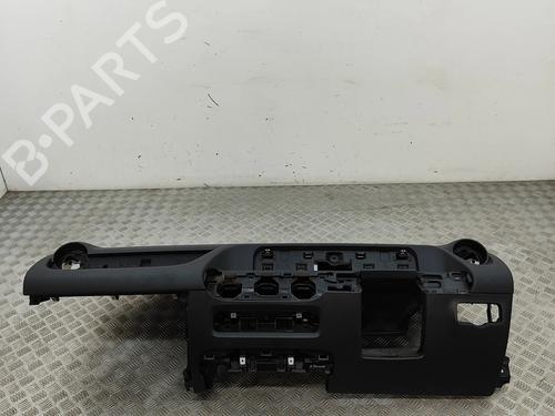 Dashboard MERCEDES-BENZ GLA (H247) GLA 200 (247.787) (163 hp) 30856860