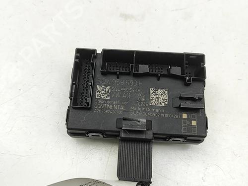 Used Electronic module Electronic module VW T-ROC (A11, D11) 1.5 TSI (150 hp) 33847592 33847592