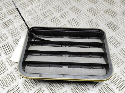 Used Grille SKODA SUPERB III Estate (3V5) 2.0 TDI (150 hp) 31903027