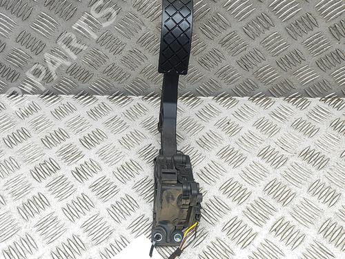 Used Pedal Pedal VW AMAROK (2HA, 2HB, S1B, S6B, S7A, S7B, AGD) 2.0 BiTDI 4motion (180 hp) 33377672 33377672