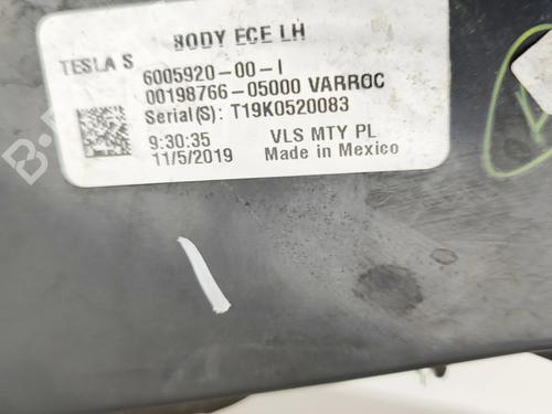 Left taillight TESLA MODEL S (5YJS) P100D AWD | BP32239022C34 