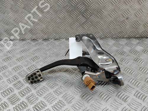 Used Clutch pedal HONDA CIVIC X Hatchback (FC_, FK_) 2.0 Type-R (FK8) (320 hp) 21077967