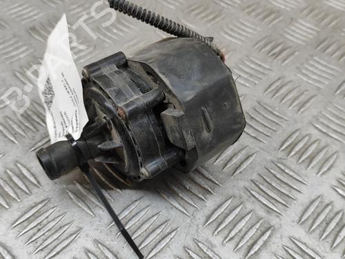 Used Auxiliary water pump TESLA MODEL X (5YJX) P100D AWD (772 hp) 26319761