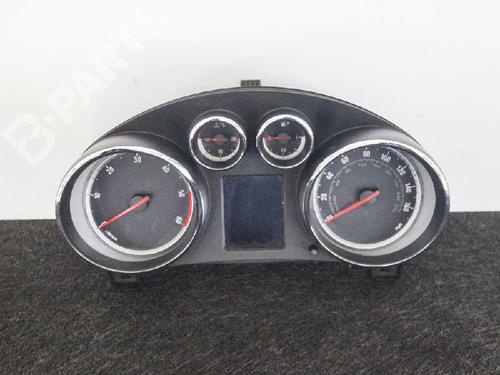 Used Instrument cluster OPEL INSIGNIA A (G09) 2.0 CDTI (68) (160 hp) 6739413
