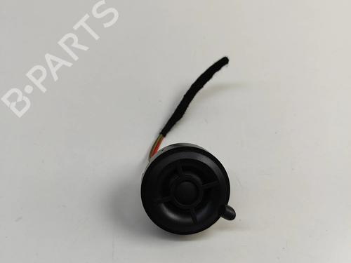 altavoz-porsche-cayenne-9ya-2017-28433193 main image