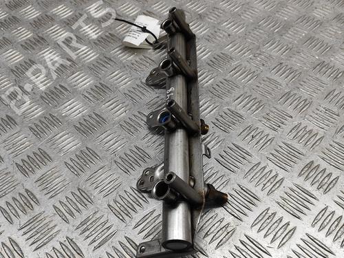 Injection rail VW GOLF V (1K1) 2.0 GTI | BP23562831M98