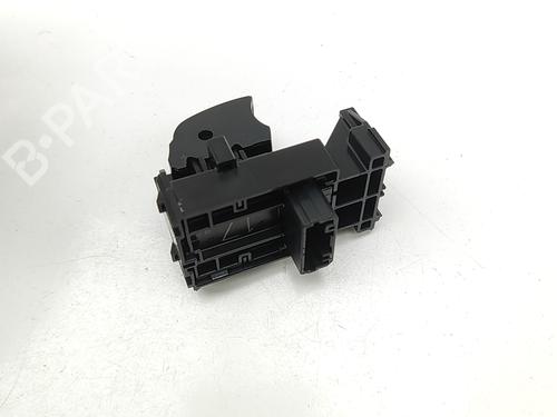 Right rear window switch TOYOTA COROLLA Estate (_E21_) 1.8 Hybrid (ZWE211) | BP29812680I28 