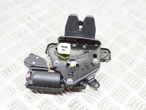 Tailgate lock TESLA MODEL 3 (5YJ3) EV AWD | BP27763188C101 - Image 3