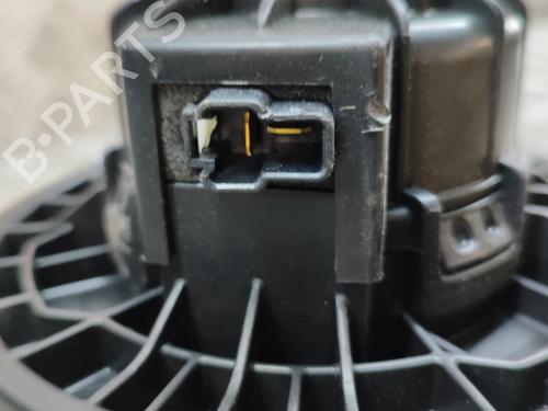 Heater blower motor KIA SPORTAGE IV (QL, QLE) 2.0 CRDi AWD | BP18604809M62 