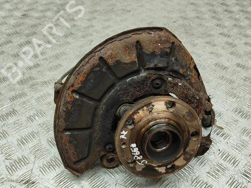Used Left front steering knuckle VW CADDY IV Box Body/MPV (SAA, SAH) 2.0 TDI (102 hp) 31021223