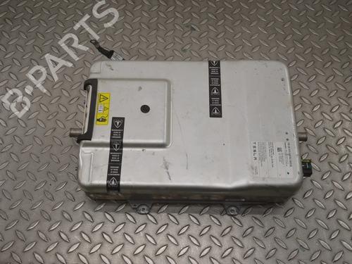 Used Inverter/Converter Inverter/Converter TESLA MODEL S (5YJS) 75 (388 hp) 36043789 36043789