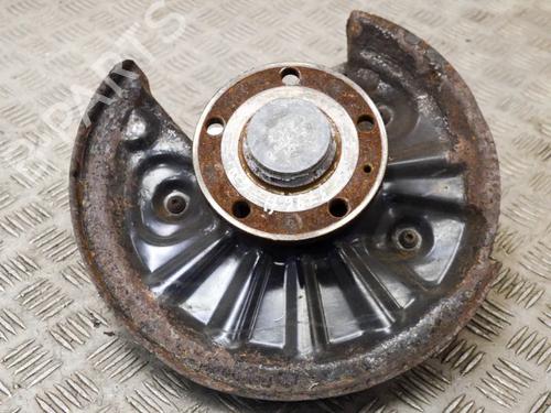 Used Right rear steering knuckle VW PASSAT B8 (3G2, CB2) 2.0 TDI (150 hp) 14646229