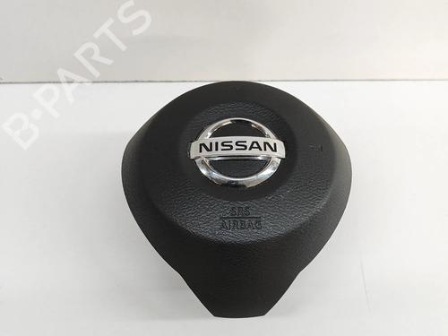 Used Driver airbag NISSAN LEAF (ZE1) Electric (150 hp) 28431575