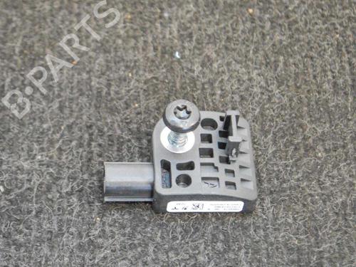 Elektronisk sensor TESLA MODEL S (5YJS) 75D AWD | BP20233406M84 