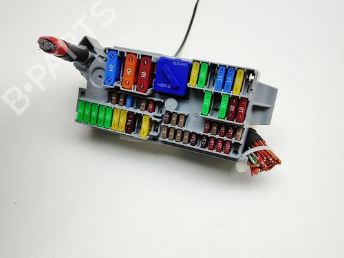 Fuse box BMW X5 (G05, F95) xDrive 45 e Plug-in Hybrid | BP36358664E1 - Image 3
