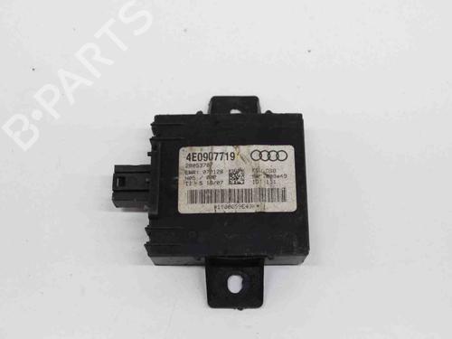 Used Electronic module AUDI A8 D3 (4E2, 4E8) 3.0 TDI quattro (233 hp) 10073830