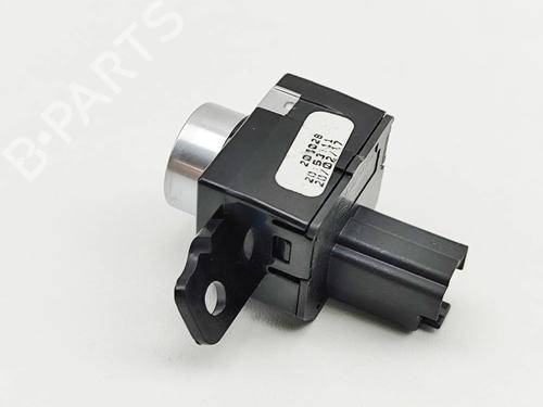 Switch LAND ROVER DISCOVERY V (L462) 2.0 Sd4 4x4 | BP37029780I30 - Image 2