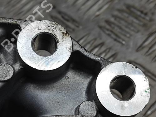 Support VOLVO XC40 (536) Recharge AWD | BP28550936C155 