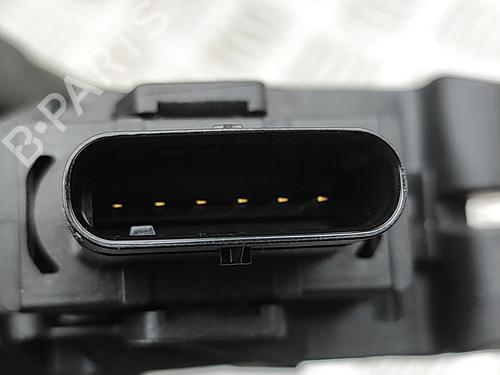 Pedal TESLA MODEL Y (5YJY) Long Range All-wheel Drive | BP33625295I4  - Image 5