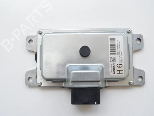 Versnellingsbakregeleenheid NISSAN JUKE (F15) 1.2 DIG-T (115 hp) 9863237