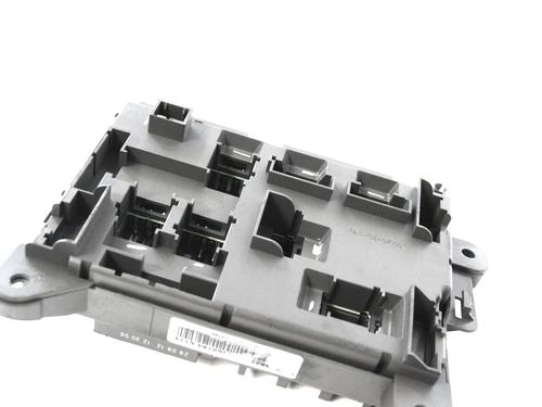 Fuse box BMW X5 (E70) xDrive 30 d | BP30211057E1