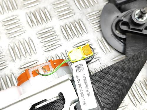 Front right seatbelt MERCEDES-BENZ CLA (C118) CLA 180 (118.384) | BP40605228I25 - Image 5