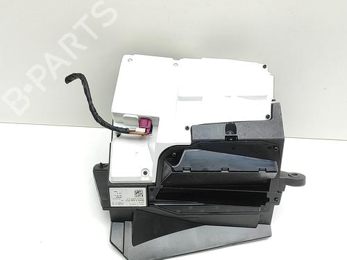 Display monitor BMW 3 (G20, G80, G28) 330 e Plug-in-Hybrid | BP30108995C48
