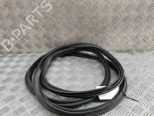 BP29404221C142 main image