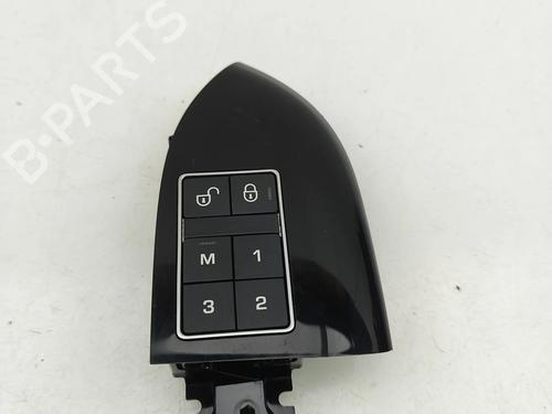 Used Switch Switch LAND ROVER RANGE ROVER IV (L405) 4.4 SDV8 4x4 (340 hp) 33825747 33825747