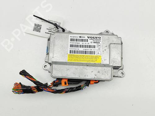 Used ECU airbags ECU airbags VOLVO V70 III (135) D4 (181 hp) 33375912 33375912