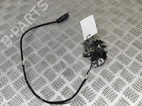 Used Hood lock Hood lock PEUGEOT 3008 II SUV (MC_, MR_, MJ_, M4_) 1.6 BlueHDi 120 (120 hp) 25218929 25218929