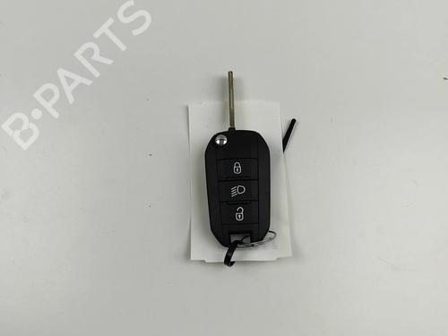 Used Electronic module Electronic module CITROËN C4 III (BA_, BB_, BC_) 1.2 PureTech 130 (BAHNSA, BAHNSB) (130 hp) 33371257 33371257